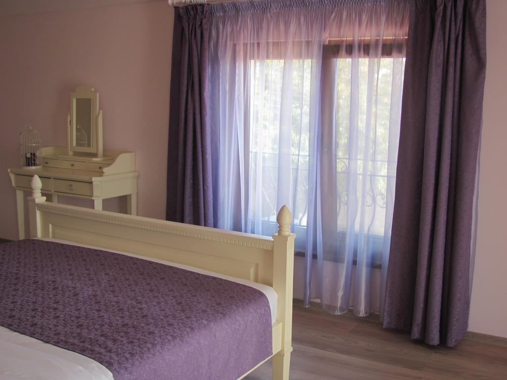 Guest House Villa Elma Nevsha 部屋 写真